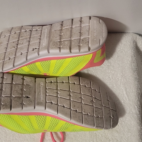 Champion sneakers - Picture 2 of 2